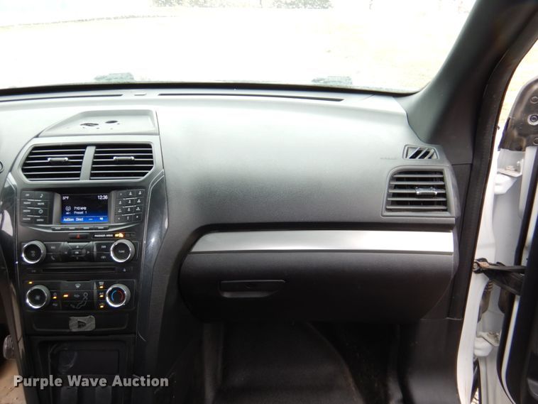 image for item JJ9210 2017 Ford Explorer Police Interceptor  SUV