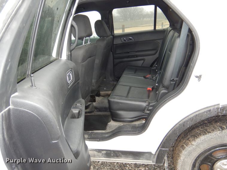 image for item JJ9210 2017 Ford Explorer Police Interceptor  SUV