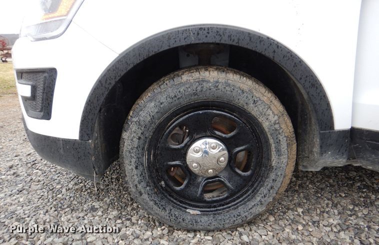 image for item JJ9210 2017 Ford Explorer Police Interceptor  SUV