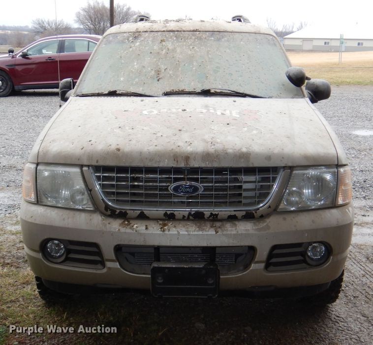 image for item JJ9212 2004 Ford Explorer  SUV