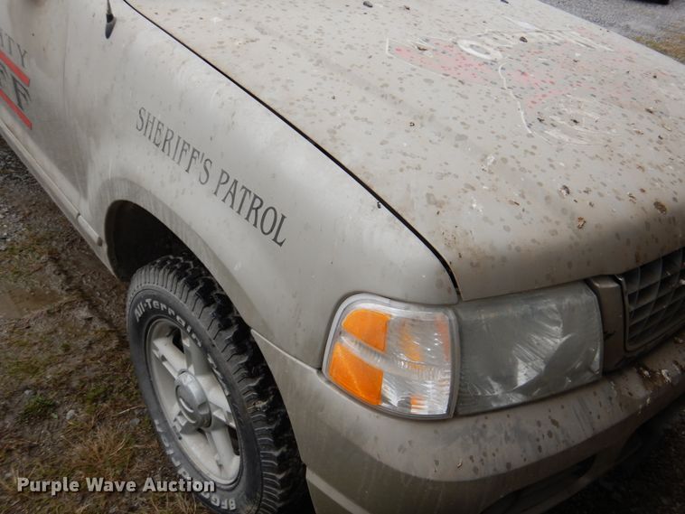 image for item JJ9212 2004 Ford Explorer  SUV