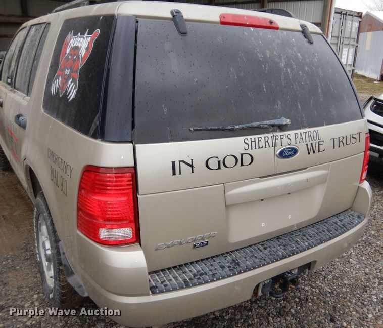 image for item JJ9212 2004 Ford Explorer  SUV