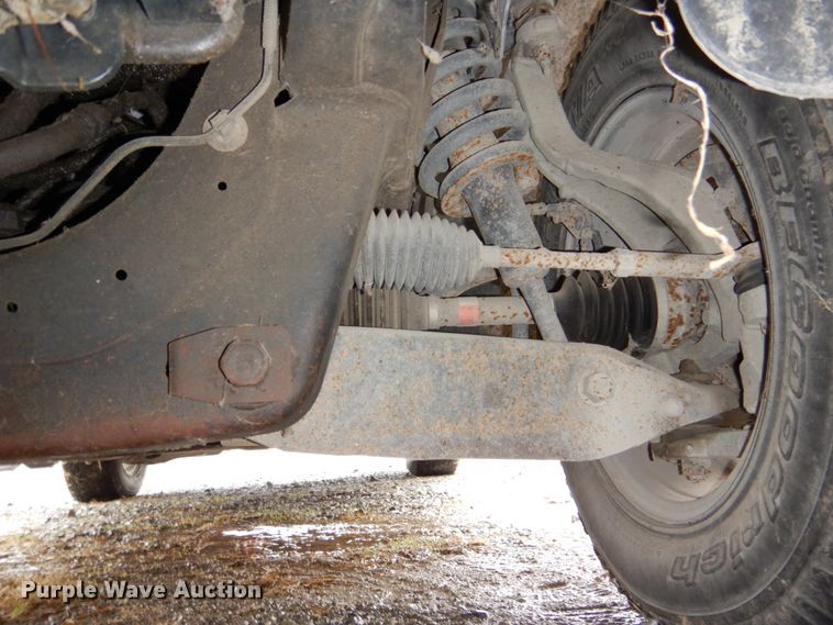 image for item JJ9212 2004 Ford Explorer  SUV