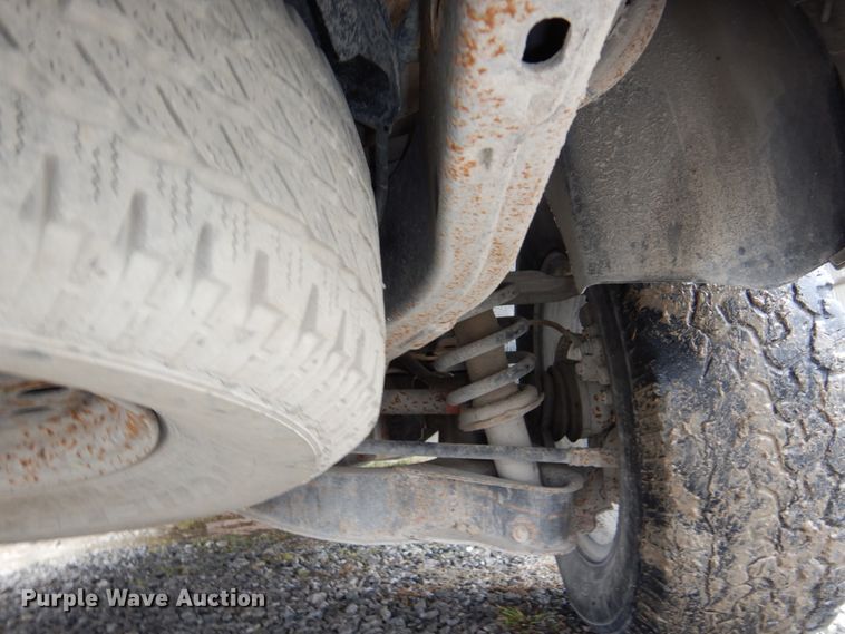 image for item JJ9212 2004 Ford Explorer  SUV