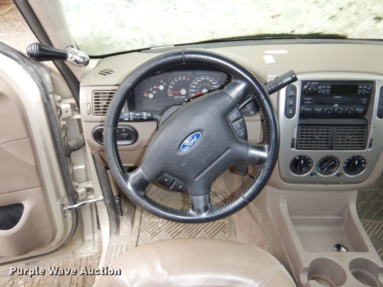 image for item JJ9212 2004 Ford Explorer  SUV