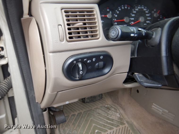 image for item JJ9212 2004 Ford Explorer  SUV