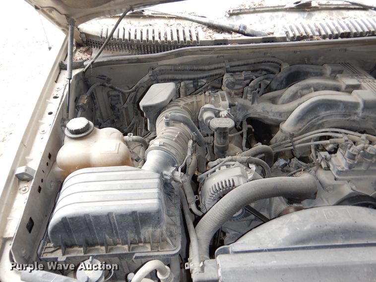 image for item JJ9212 2004 Ford Explorer  SUV