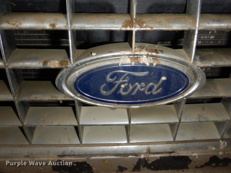 image for item JJ9212 2004 Ford Explorer  SUV