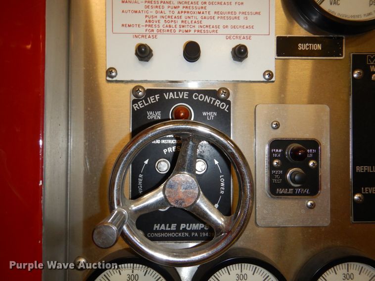 image for item JJ9214 1986 Hale  pumper fire truck