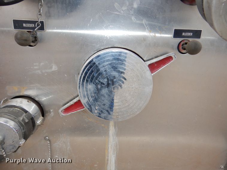 image for item JJ9214 1986 Hale  pumper fire truck