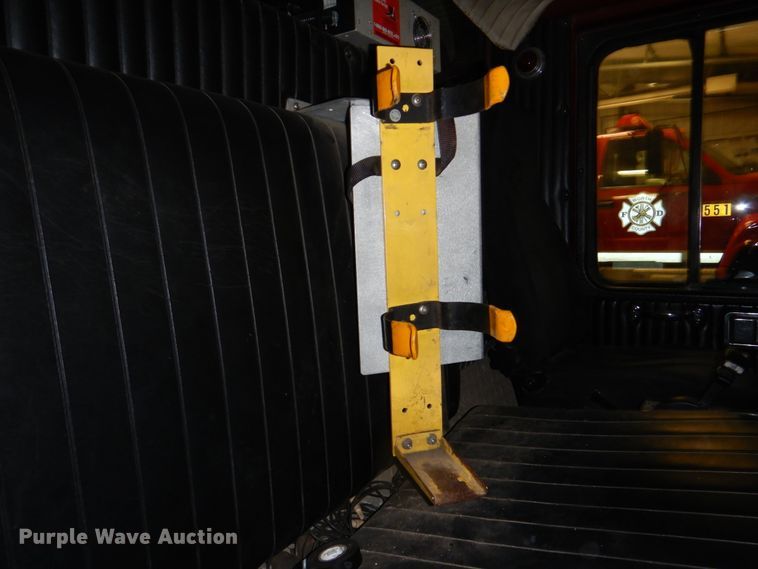 image for item JJ9214 1986 Hale  pumper fire truck