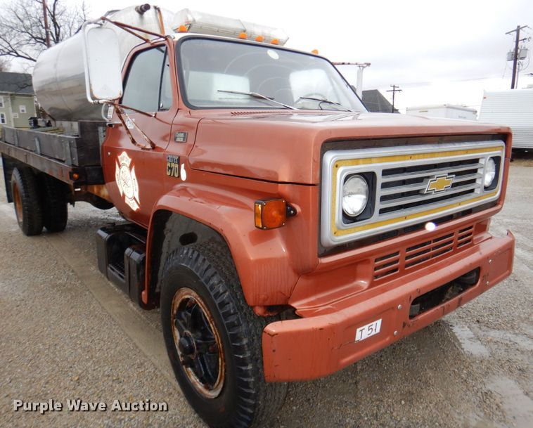 image for item JJ9215 1979 Chevrolet C70  flatbed truck with water tank