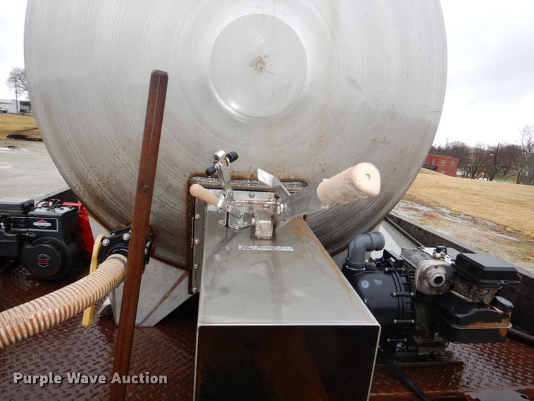 image for item JJ9215 1979 Chevrolet C70  flatbed truck with water tank