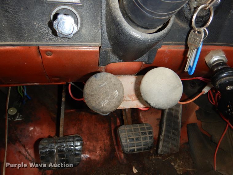 image for item JJ9215 1979 Chevrolet C70  flatbed truck with water tank