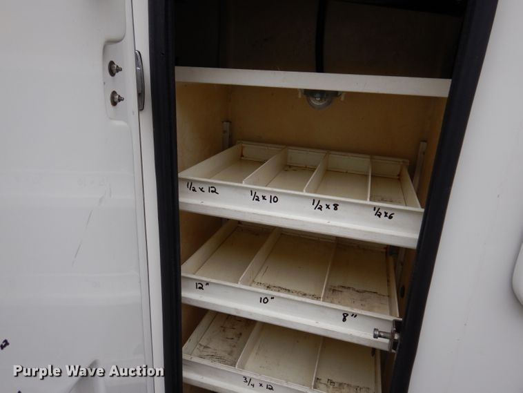 image for item JK9489 2001 Freightliner FL70  bucket truck