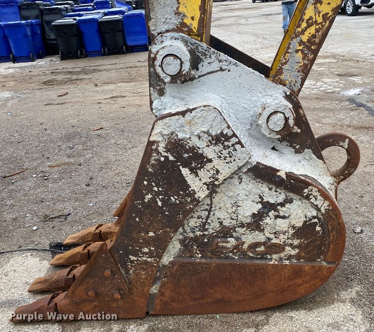 image for item JL9070 2000 Kobelco SK210LC  excavator