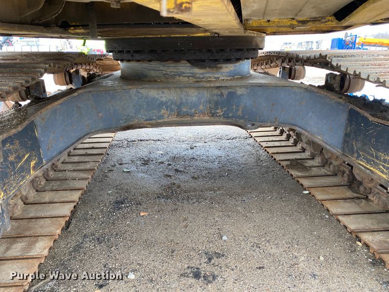 image for item JL9070 2000 Kobelco SK210LC  excavator