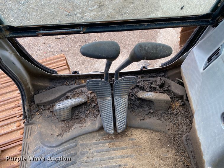 image for item JL9070 2000 Kobelco SK210LC  excavator