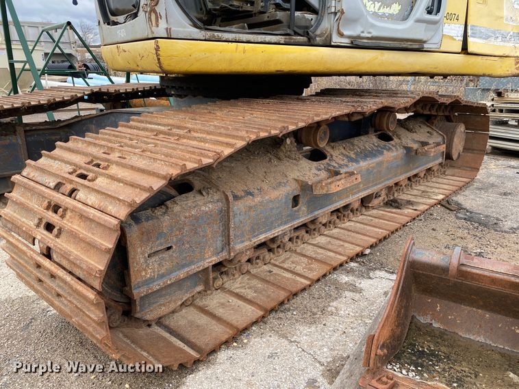 image for item JL9070 2000 Kobelco SK210LC  excavator