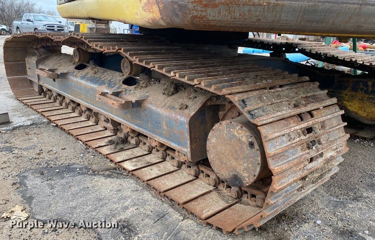 image for item JL9070 2000 Kobelco SK210LC  excavator