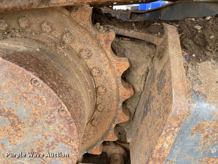 image for item JL9070 2000 Kobelco SK210LC  excavator