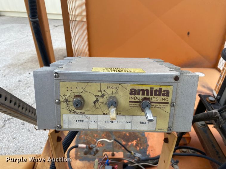 image for item JL9073 Amida DLB15-FA-GK  arrow board