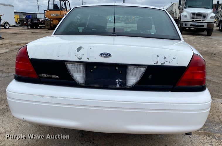 image for item JL9075 2008 Ford Crown Victoria Police Interceptor