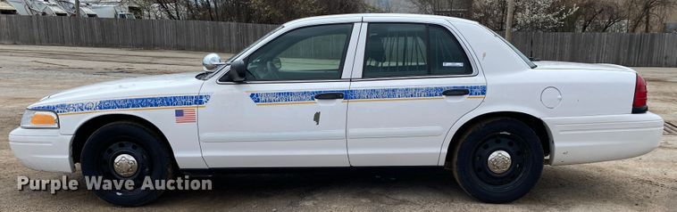 image for item JL9075 2008 Ford Crown Victoria Police Interceptor
