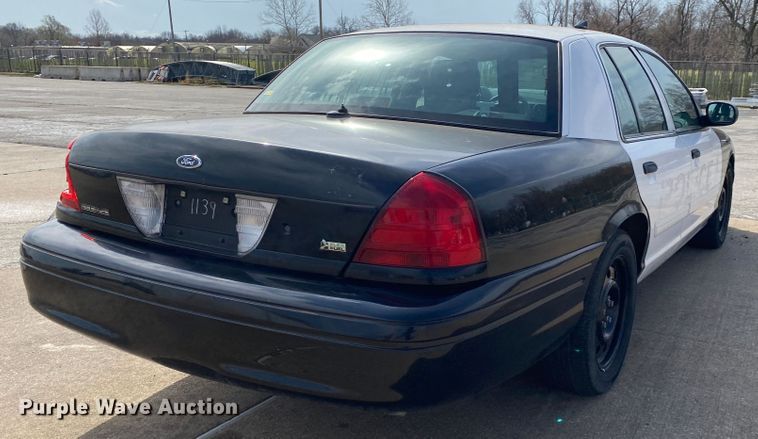 image for item JL9078 2011 Ford Crown Victoria Police Interceptor