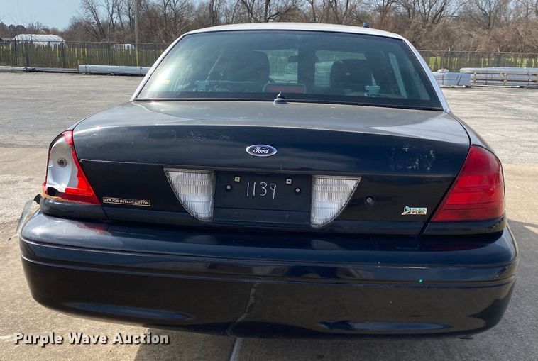 image for item JL9078 2011 Ford Crown Victoria Police Interceptor