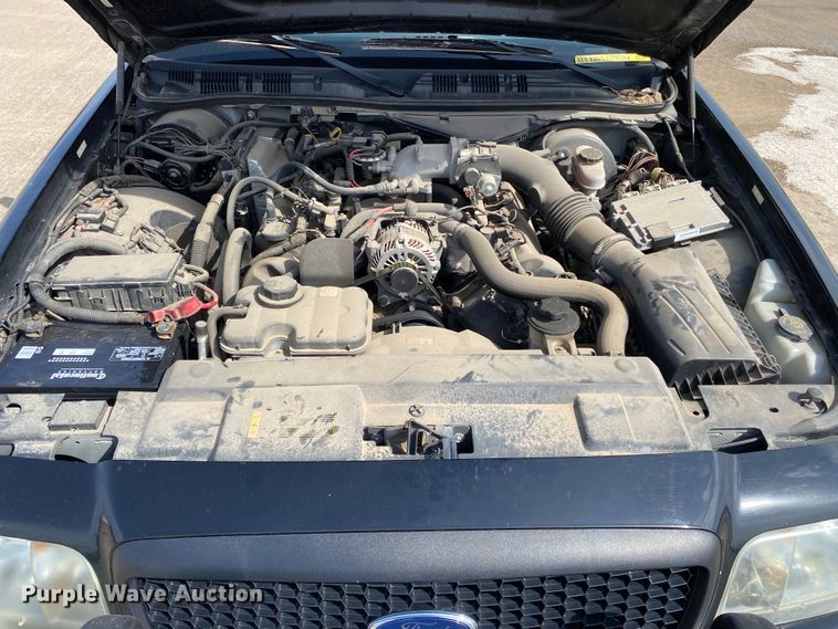 image for item JL9078 2011 Ford Crown Victoria Police Interceptor