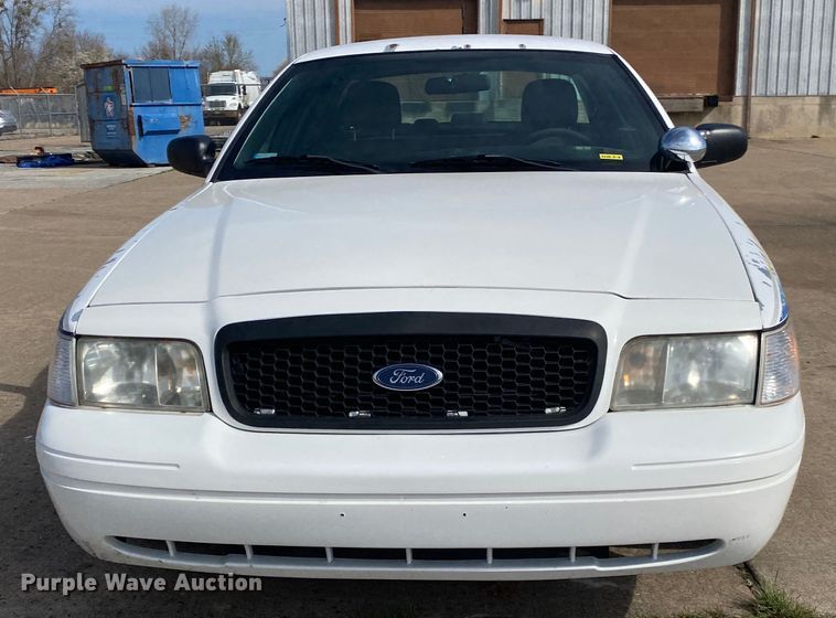 image for item JL9080 2008 Ford Crown Victoria Police Interceptor