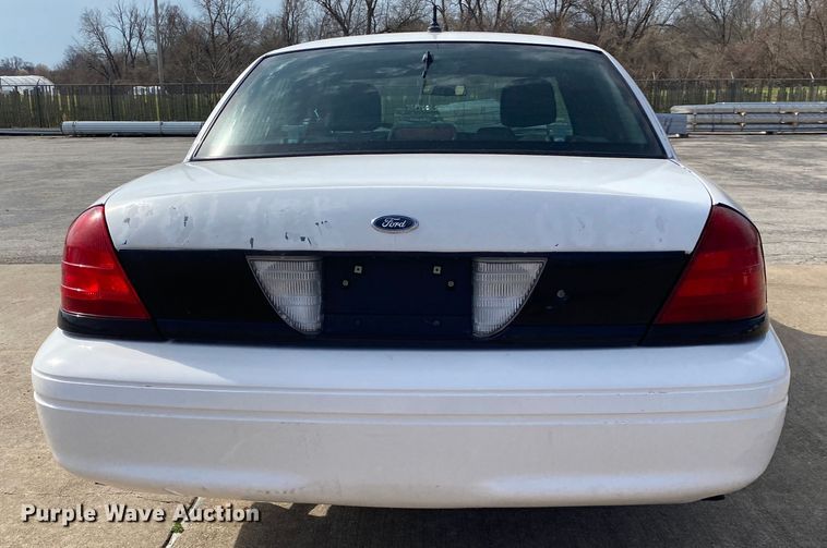 image for item JL9080 2008 Ford Crown Victoria Police Interceptor