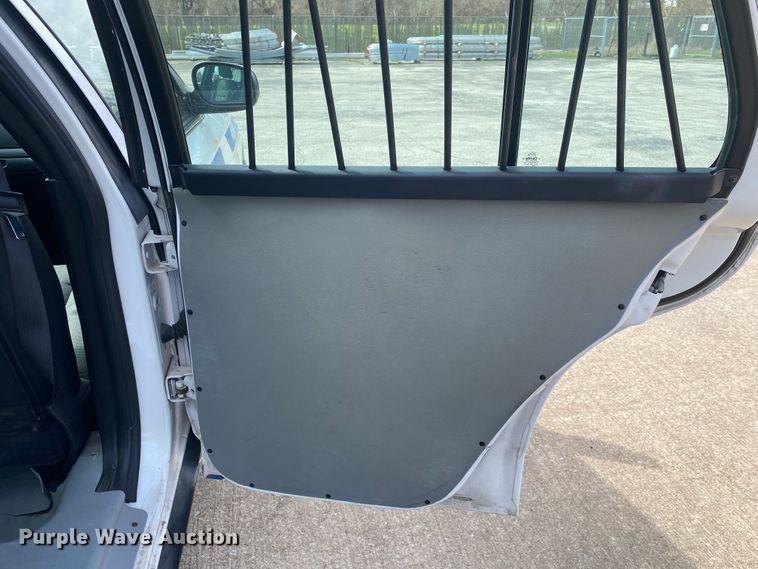 image for item JL9080 2008 Ford Crown Victoria Police Interceptor