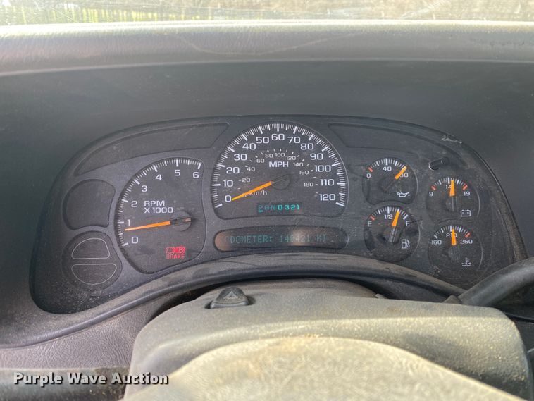 image for item JL9081 2004 GMC Sierra 1500  pickup truck