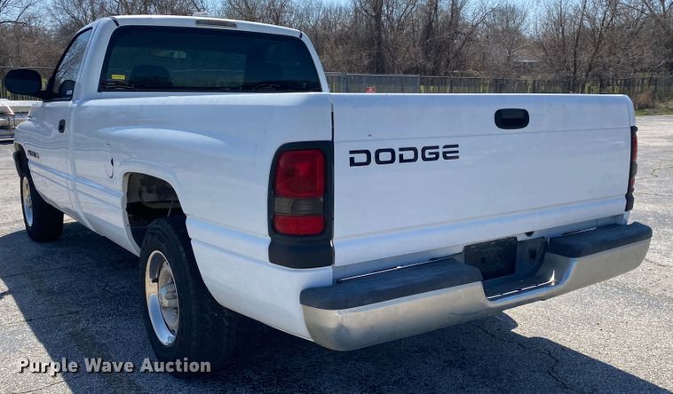 image for item JL9082 2001 Dodge Ram 1500  pickup truck