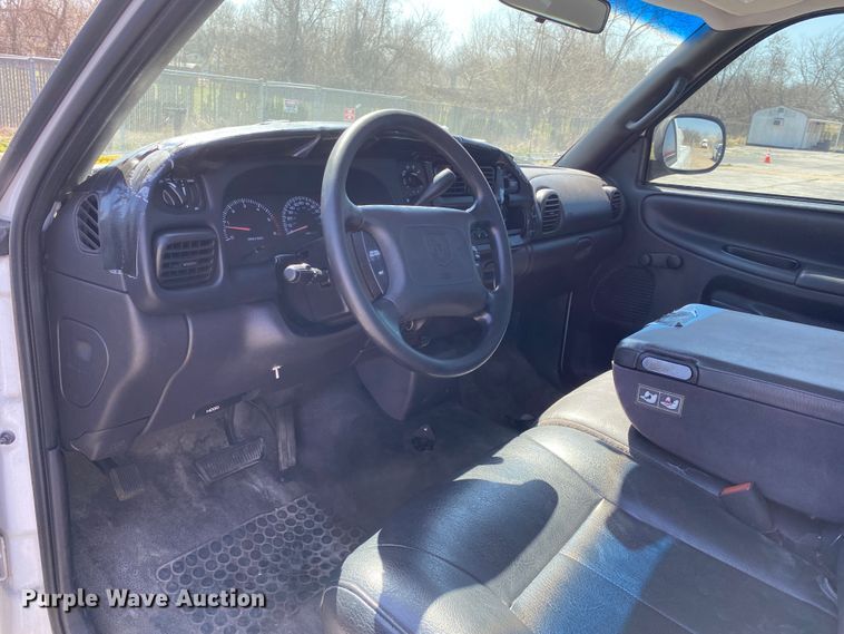 image for item JL9082 2001 Dodge Ram 1500  pickup truck