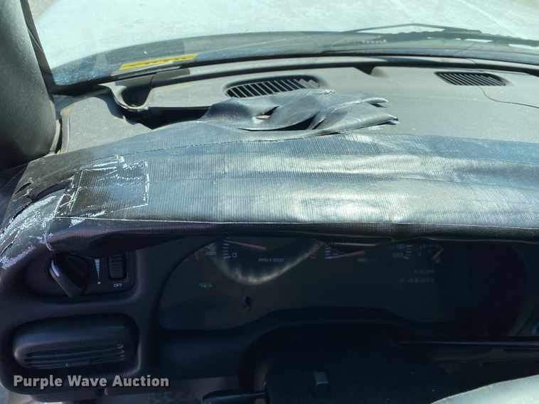 image for item JL9082 2001 Dodge Ram 1500  pickup truck