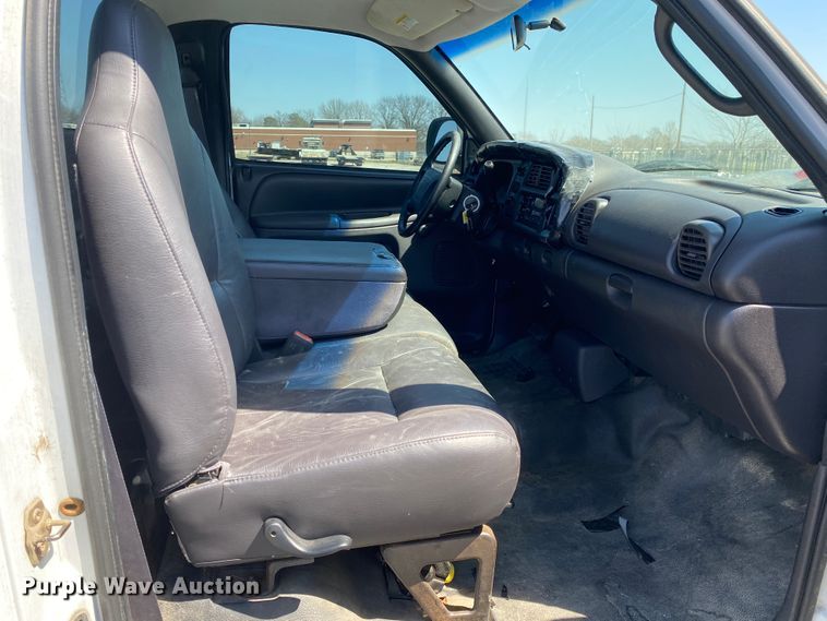 image for item JL9082 2001 Dodge Ram 1500  pickup truck