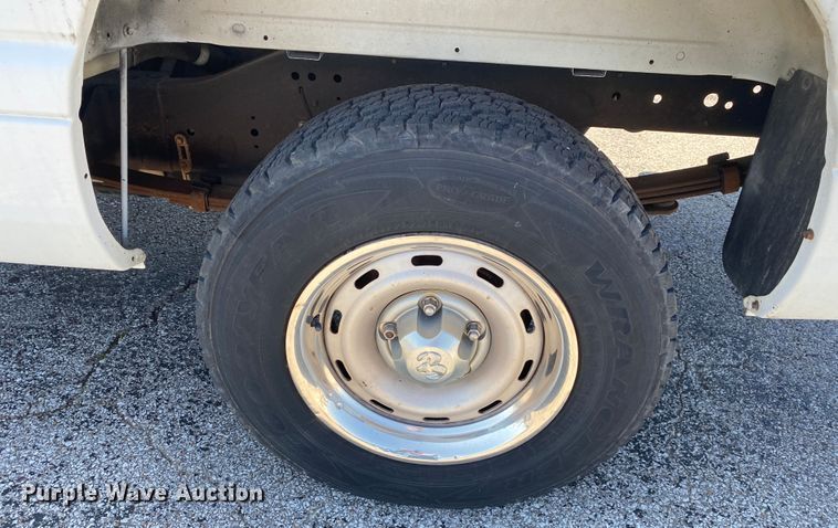 image for item JL9082 2001 Dodge Ram 1500  pickup truck