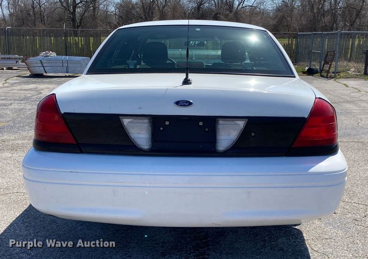 image for item JL9083 2008 Ford Crown Victoria Police Interceptor