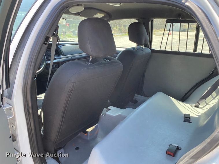 image for item JL9083 2008 Ford Crown Victoria Police Interceptor