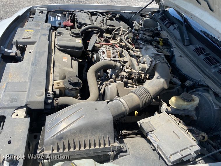 image for item JL9083 2008 Ford Crown Victoria Police Interceptor