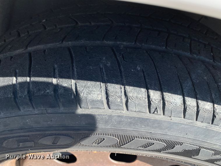 image for item JL9083 2008 Ford Crown Victoria Police Interceptor