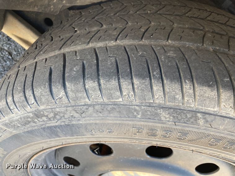 image for item JL9083 2008 Ford Crown Victoria Police Interceptor