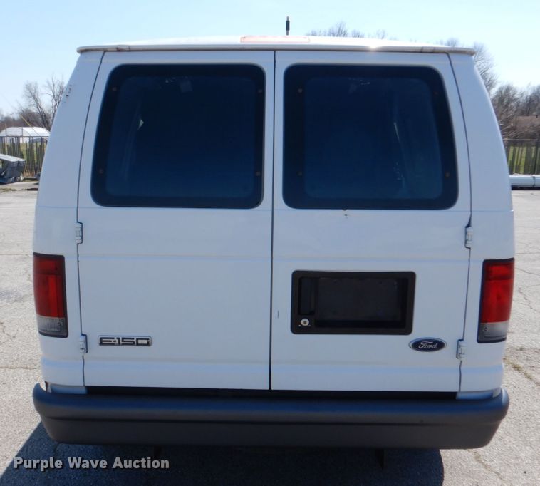 image for item JL9084 2007 Ford E150  van