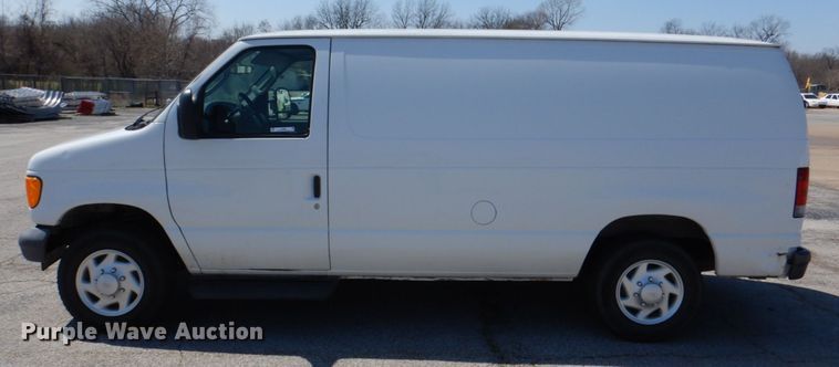 image for item JL9084 2007 Ford E150  van