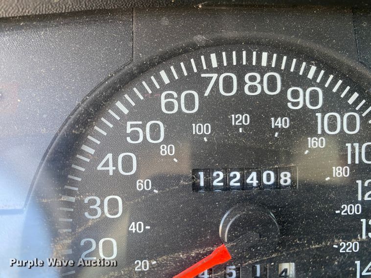 image for item JL9085 2005 Ford Crown Victoria Police Interceptor