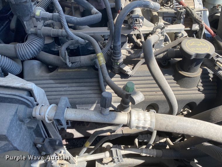 image for item JL9085 2005 Ford Crown Victoria Police Interceptor