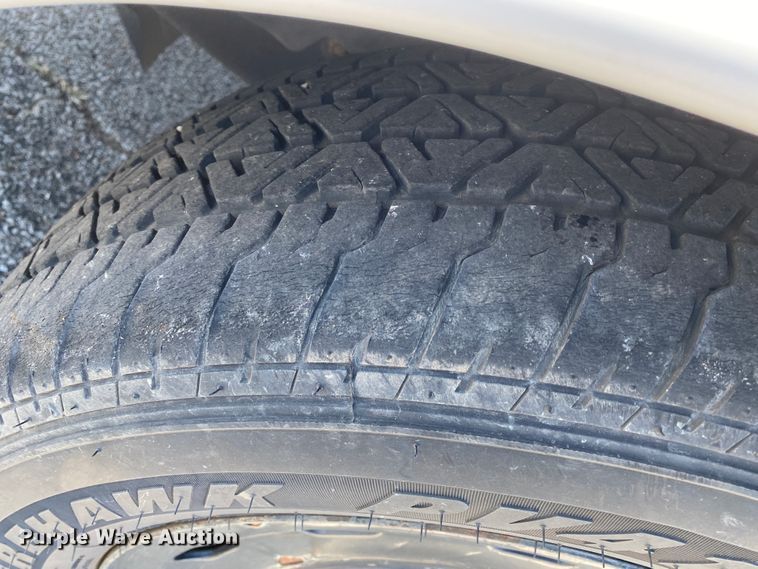 image for item JL9085 2005 Ford Crown Victoria Police Interceptor